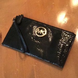 Michael Kors Black Snake Embossed Wristlet *VGUC*